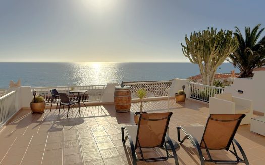 Ferienwohnung: Miramar3 – Costa Calma – 2 Schlafzimmer – WLAN – große Sonnenterrasse mit Meerblick – max. 2 Personen