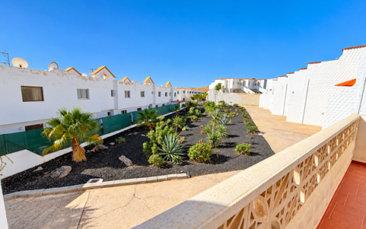 Fuerteventura – Costa Calma – Tolle 2 Schlafzimmer Wohnung im Stadtzentrum mit geräumiger Garage und Terrasse