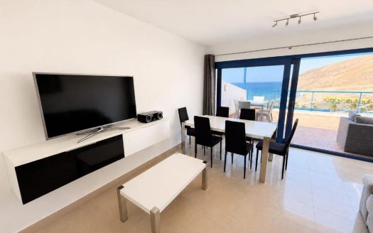 Ferienpenthouse: Luxuriöses Penthouse Vista Mar in Gran Tarajal mit 3 Schlafzimmern, Dachterrasse und und priavtem Pool sowie Fitnessstudio