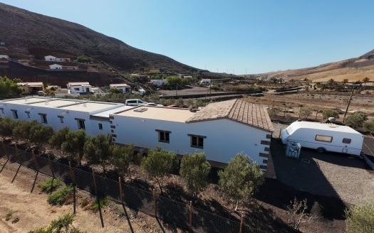 Fuerteventura – El Gardon – Finca with 5 separate apartments – Ideal for starting a business