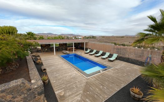 Fuerteventura – La Fuentita (Nähe Gran Tarajal) – Rustikale Natursteinfinca mit Pool – Einliegerapartment – Pferdekoppel