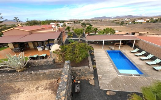 Fuerteventura – La Fuentita (Nähe Gran Tarajal) – Rustikale Natursteinfinca mit Pool – Einliegerapartment – Pferdekoppel