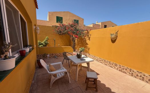 Fuerteventura – Costa Calma – Tolles 2-Schlafzimmer Reihenhaus mit großer Sonnenterrasse und großzügigen Hobbyraum
