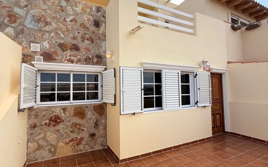 Fuerteventura – Costa Calma -Schönes Reihenhaus mit 4 Schlafzimmern – Meerblick – Stellplatz – Große Terrasse