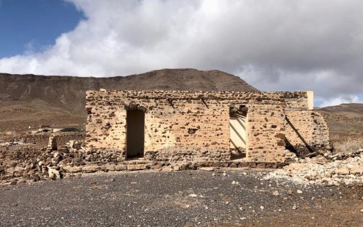 Fuerteventura – Nähe La Lajita – Ruine mit großem Grundstück in exzellenter Lage
