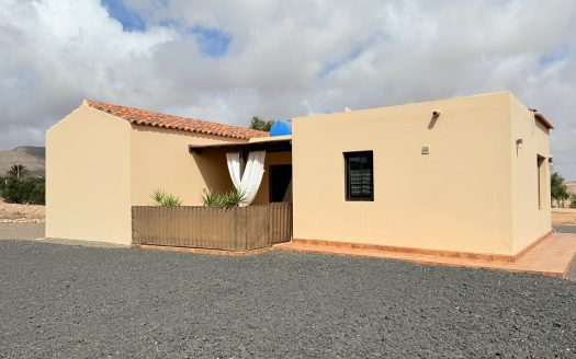 Fuerteventura – El Cardon – Traumhafte Pferdefinca – 2 Schlafzimmer – Pferdestallungen & Pferdekoppel – Meerblick