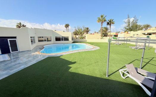 Fuerteventura – Costa Calma – Modern renovierter 2-Schlafzimmer Bungalow – mit Gemeinschaftspool – privater Garten