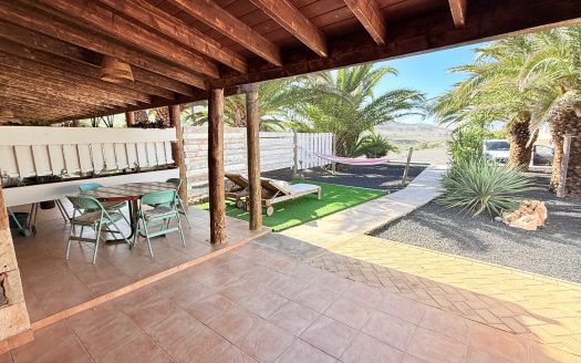 Fuerteventura – La Pared – Traumhafter Heller Reihenbungalow mit 2 Schlafzimmern – Toll angelegter Garten