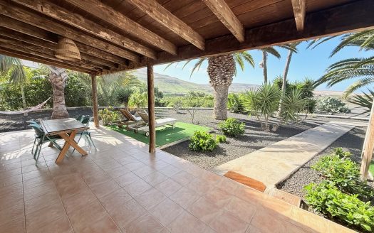 Fuerteventura – La Pared – Toller Eck-Reihenbungalow mit 1 großem Schlafzimmer – Garten & Terrasse mit tollem Blick