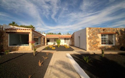 Fuerteventura – La Pared – Phänomenaler Reihenbungalow mit 3 Schlafzimmern – Whirlpool und toll angelegtem Garten
