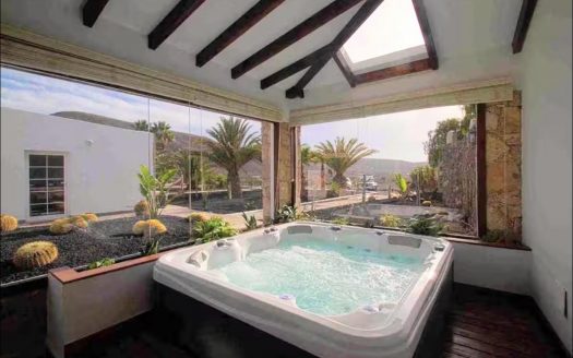 Fuerteventura – La Pared – Phänomenaler Reihenbungalow mit 3 Schlafzimmern – Whirlpool und toll angelegtem Garten